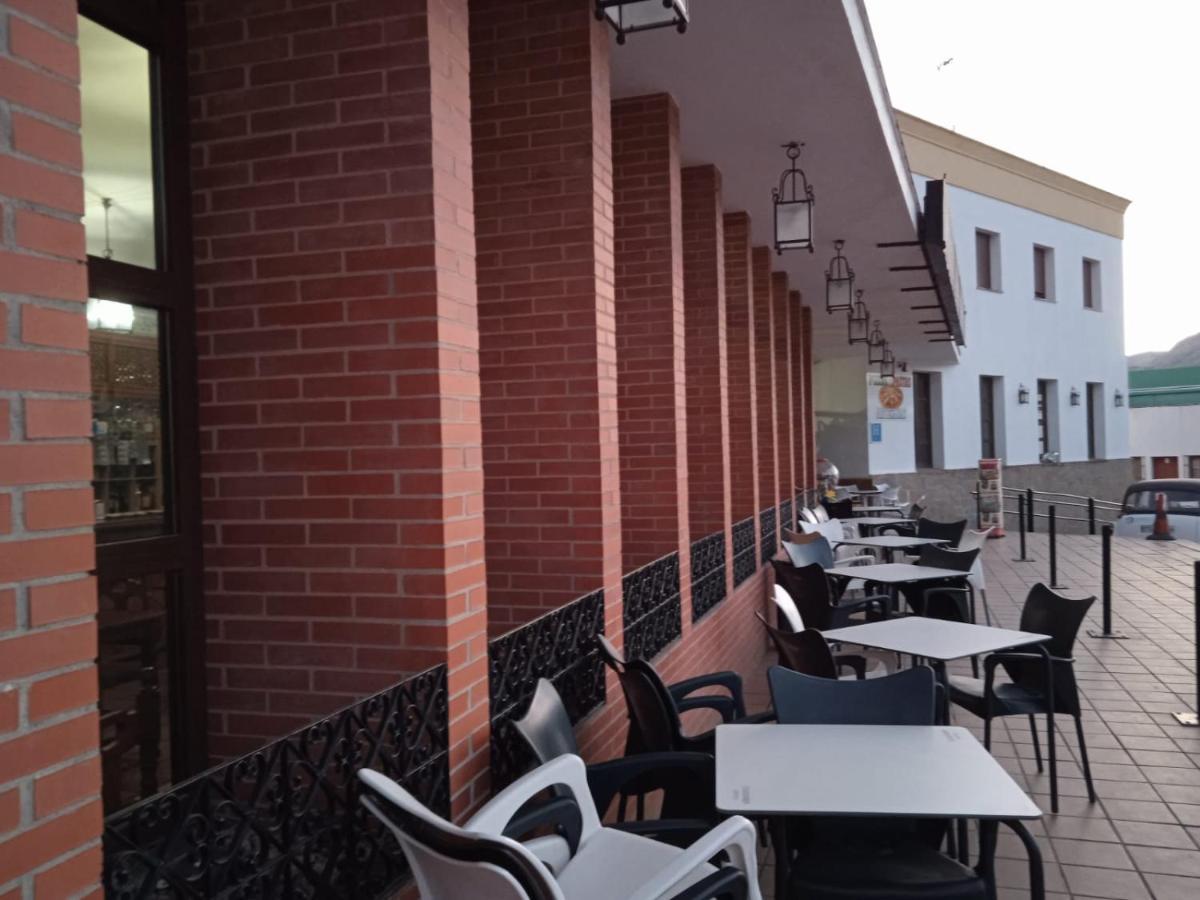Parauta Apartamentos Refugio Del Viajero מראה חיצוני תמונה