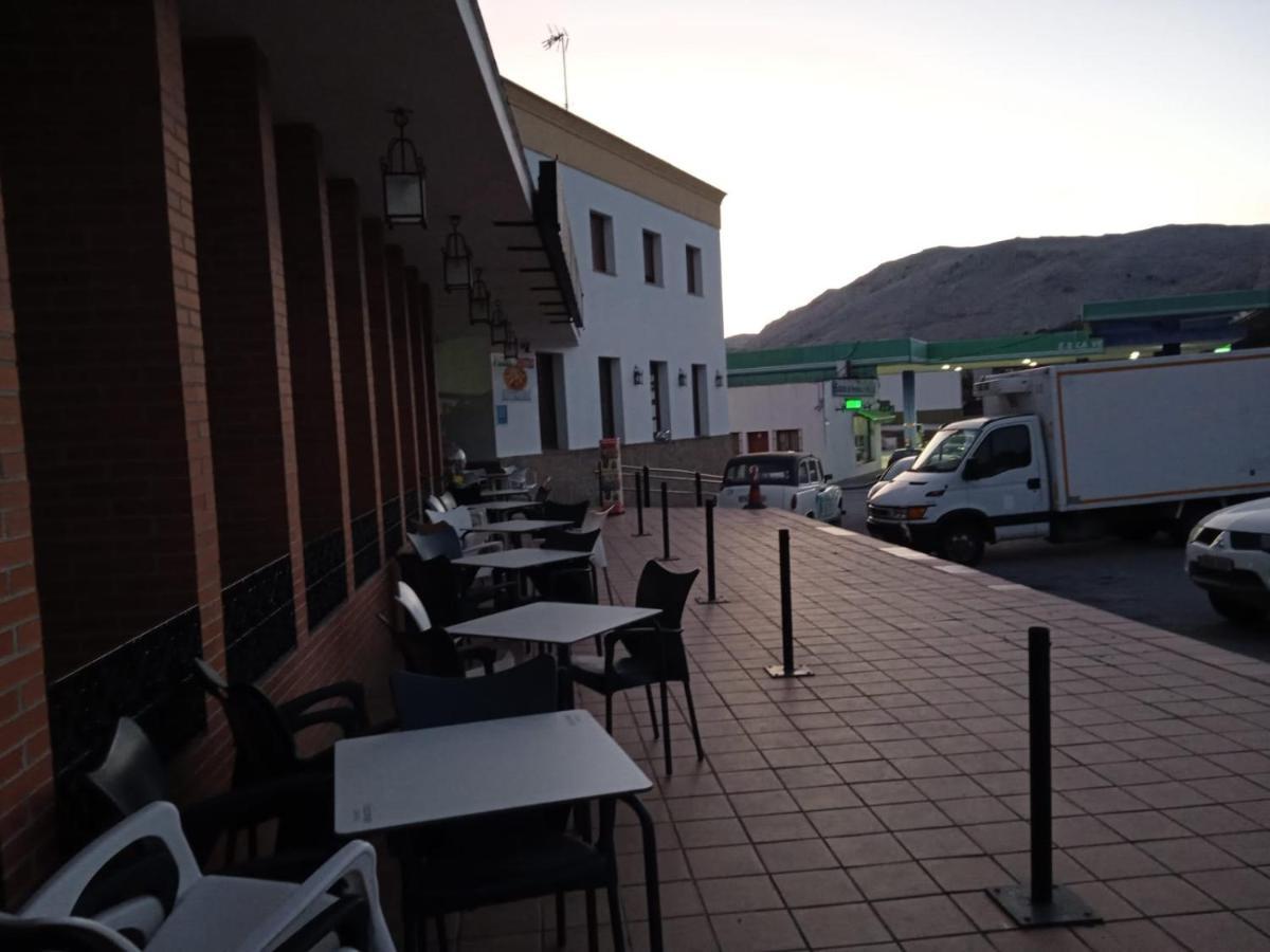 Parauta Apartamentos Refugio Del Viajero מראה חיצוני תמונה